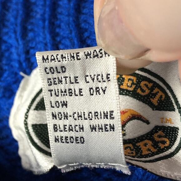 Vintage Midwest Traders Size Medium Blue Knit Sweater Cozy Winter Preppy Warm - Picture 7 of 7